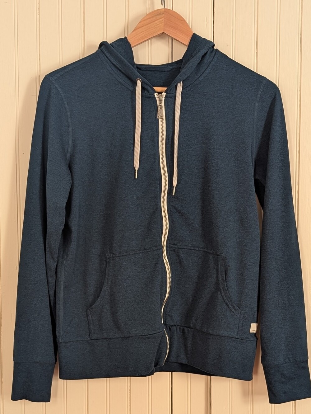 Vuori Halo Performance Hoodie 2.0
